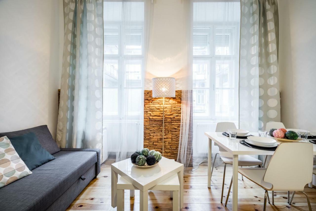 Bpr Bright Sapphire Apartment Budapest Eksteriør bilde